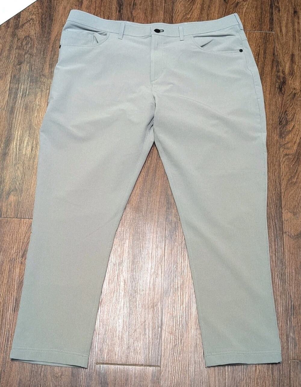 Public Rec Pants Mens 40x28 Gray Stretch Chino 5 Pocket Performance Tech